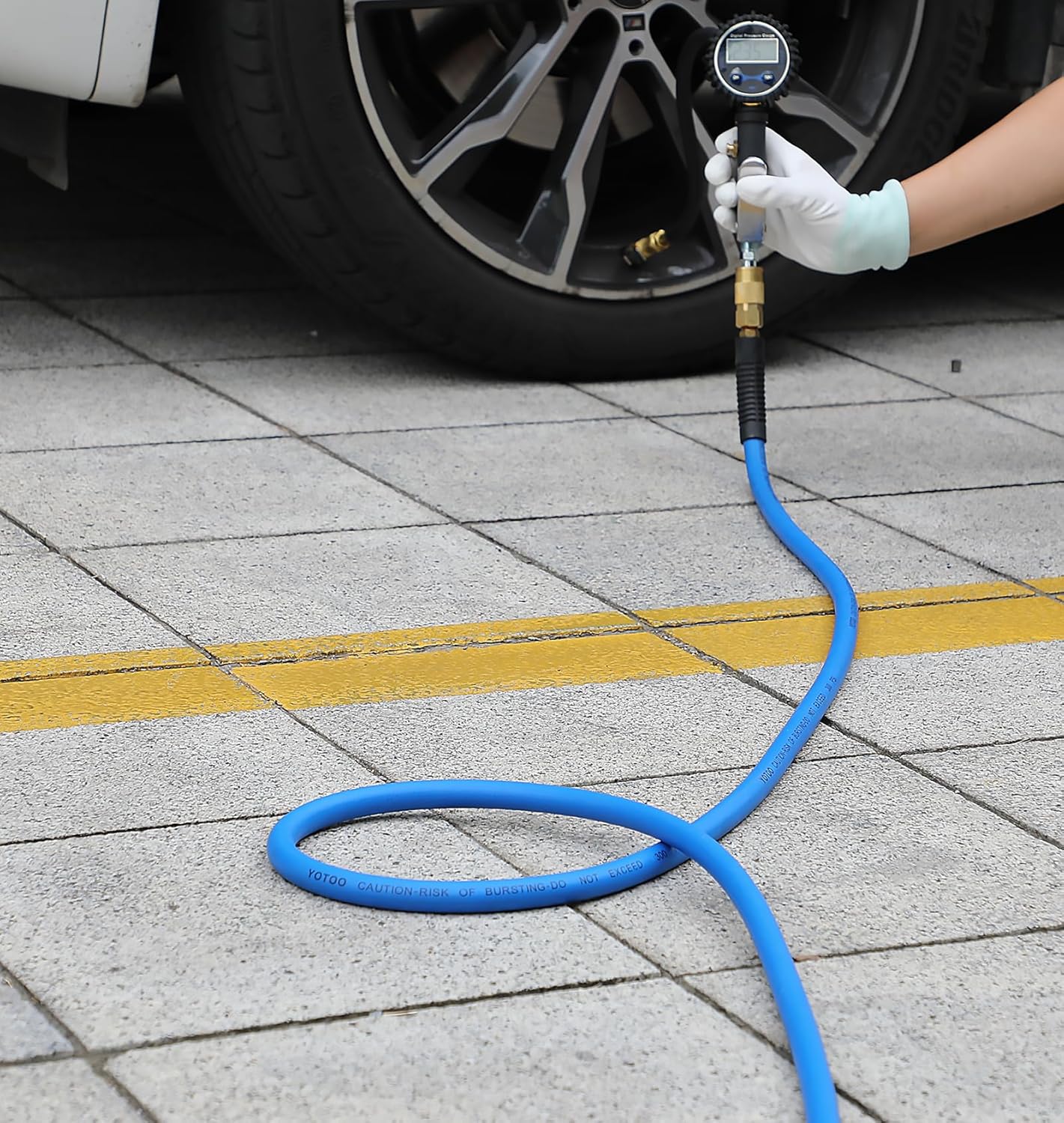 Hybrid Lead in Air Hose 3/8-Inch by 6-Feet 300 PSI Heavy Duty, Lightweight, Kink Resistant, All-Weather Flexibility with Bend Restrictors, 1/4-Inch Industrial Quick Coupler and Plug, Blue