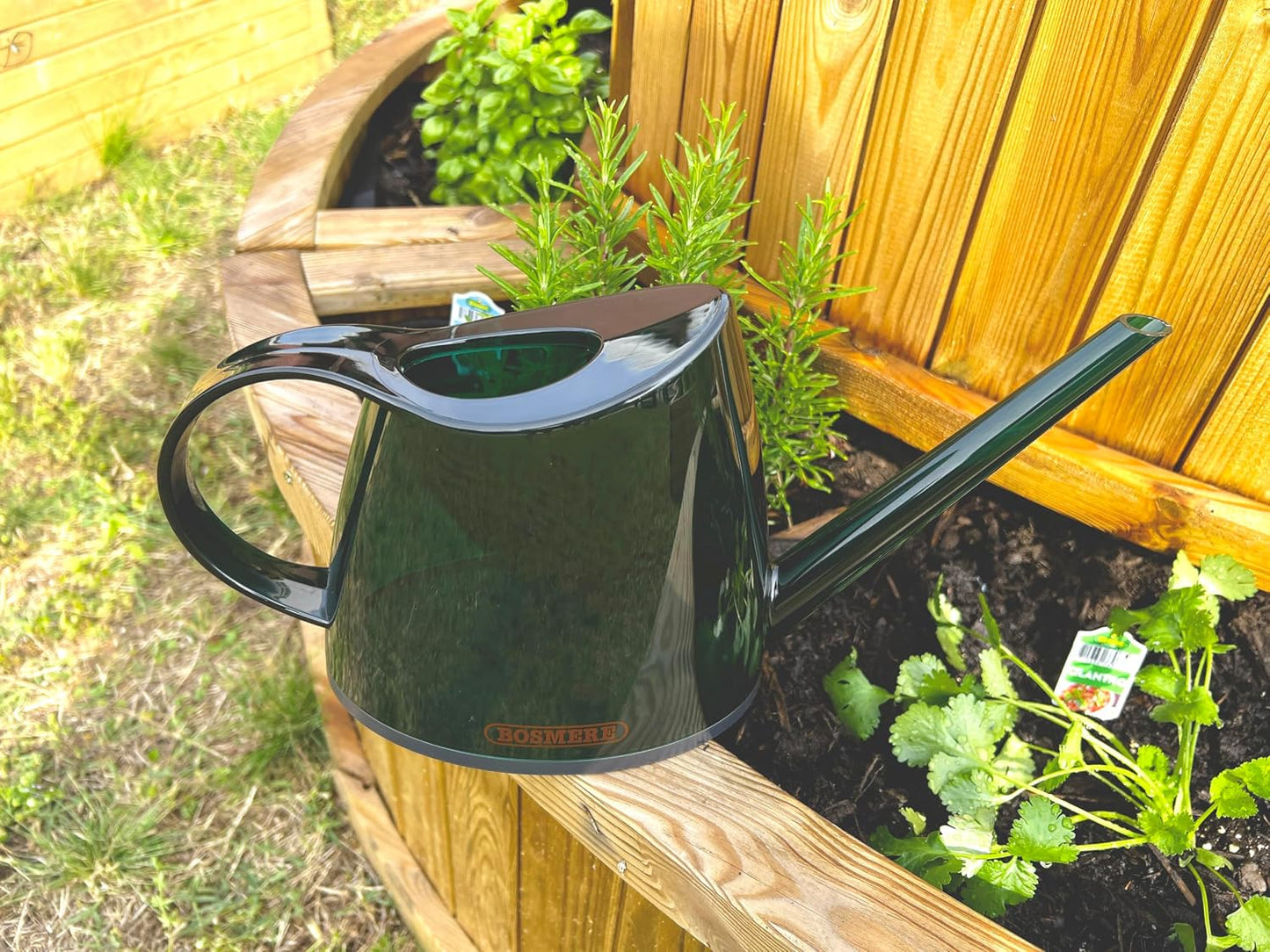 V556G 1.5L Porous Watering Can - Green