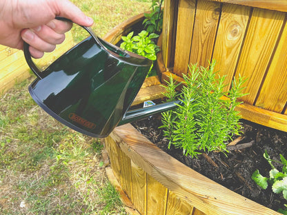 V556G 1.5L Porous Watering Can - Green
