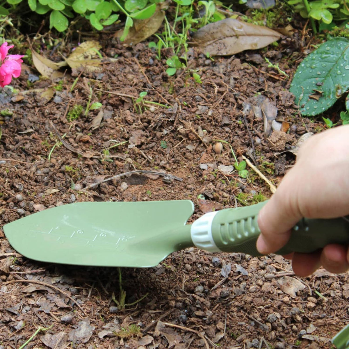 Garden Tool Shovel for Digging Gardening Trowel for Lawn Planting Stainless Steel Spade Wooden Handle Anti Slippery