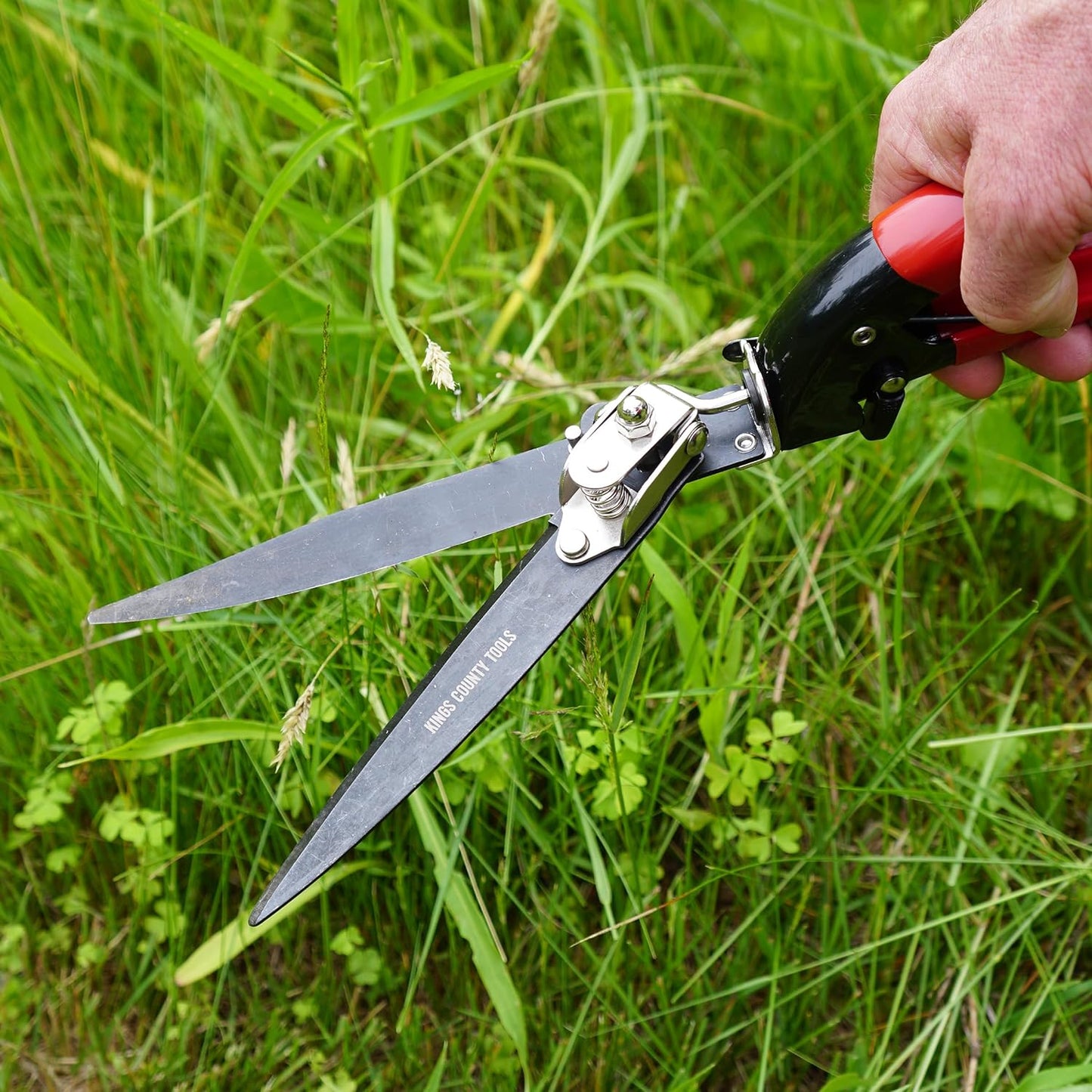 Grass Shears - Garden Clippers with Rotating Handle