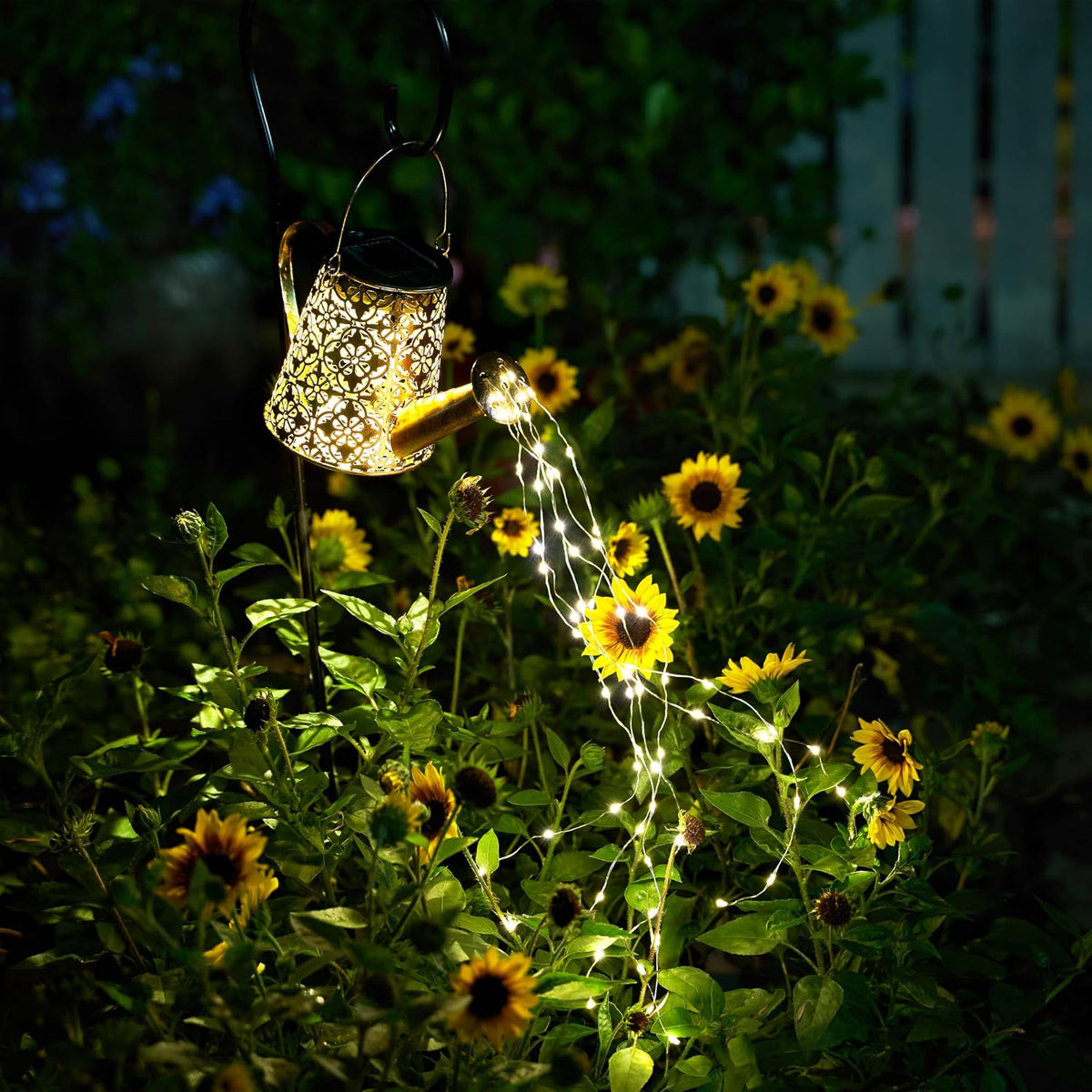 Solar Watering Can Lights with Cascading Lights,Solar Lantern Light Outdoor,Large Hanging Solar Powered Lantern Outdoor,Garden Porch Patio Yard Decor,Gardening Gifts for Women