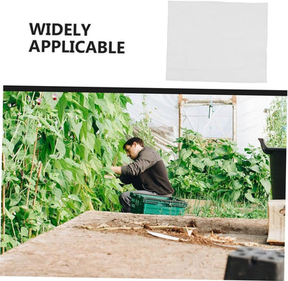 Non-Woven Plant Frost Protection Winter Shrub Covers Reusable Floating Row Warm Fabric Plant Protector for Frost-proofing