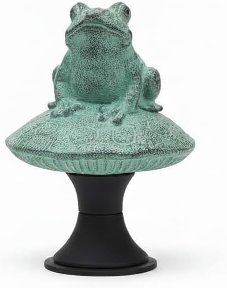 33146 Frog on Mushroom Hose Guard
