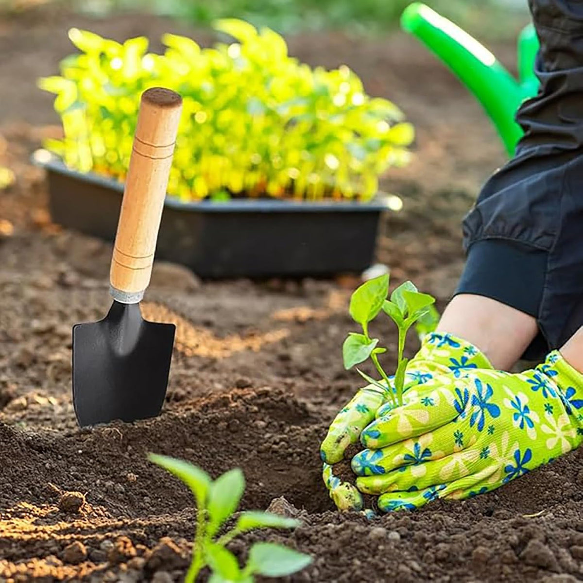 Garden Shovel, Gardening Transplant Seedlings Shovel Gardening Tools Weeding Artifact Uprooting Weeding Tool, Garden Hand Trowel Small Gardening Hand Tools Shovels (B)