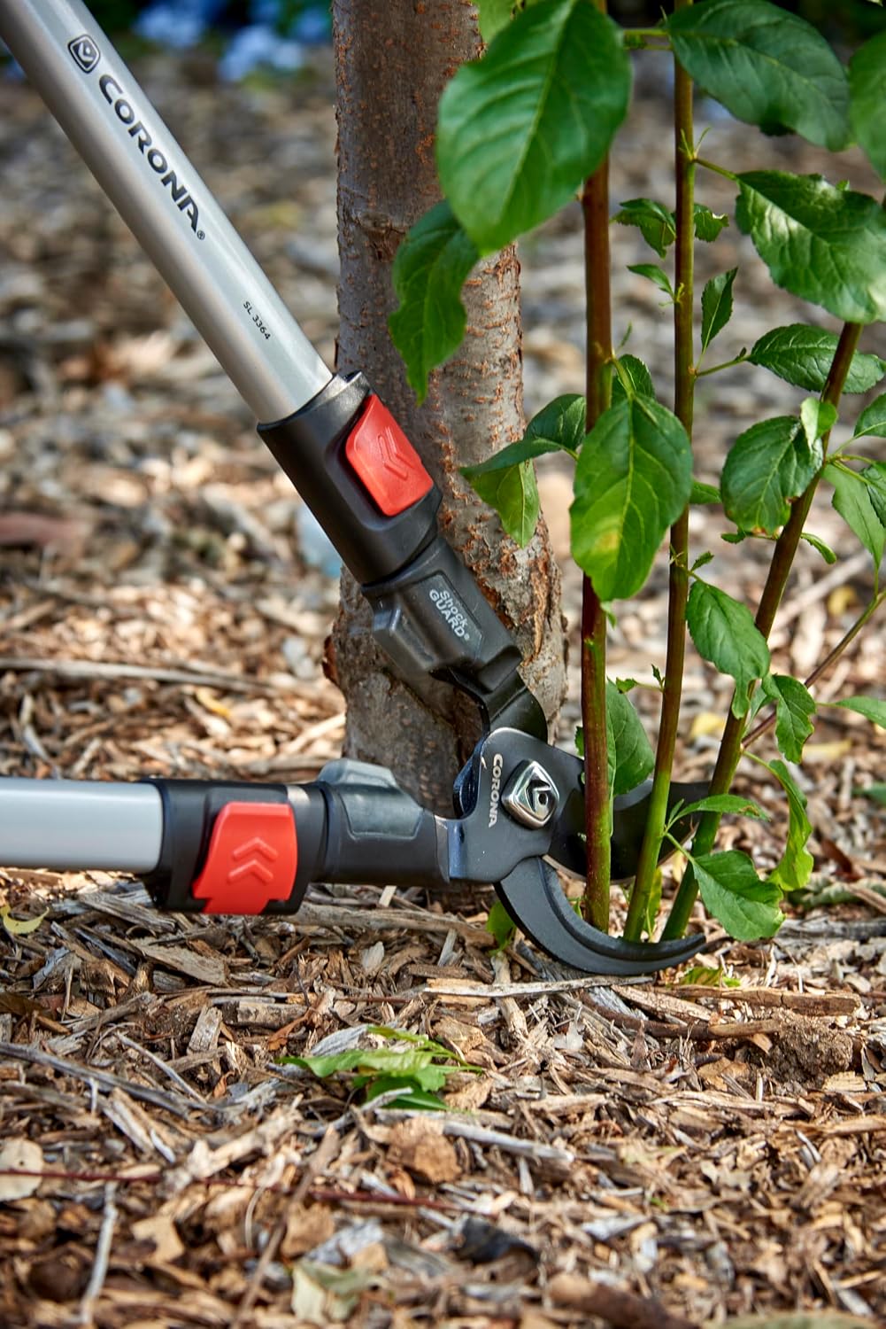 30-inch Branch Cutter ComfortGEL Bypass Loppers | Tree Trimmer Cuts Branches up to 1 ½-inches in Diameter | SL 3264