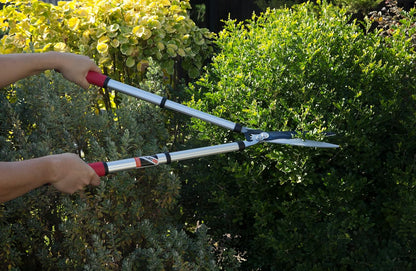 ® Pro Heavy Duty Hedge Shears - Premium Garden Clippers with Patented Gearing Technology, Ultra Lightweight Aluminium Handles, Japanese SK5 Steel Blades, Ideal Shears for Gardening - 22" Trimmer
