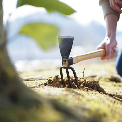 Japanese Forged Garden Hoe & Cultivator - Wooden Handle