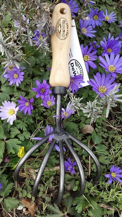 Dewit Cultivator Hand Tiller - 3-Tine, Short Handle, Works as Hoe - 11.5 in - Steel/Wood