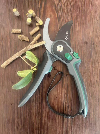 Bypass Pruning Shears, 3/4-Inch Cut Capacity Garden Clippers, Gardening Scissors with Sharp, Rust Resistant Steel Blade (Black, 3/4'')