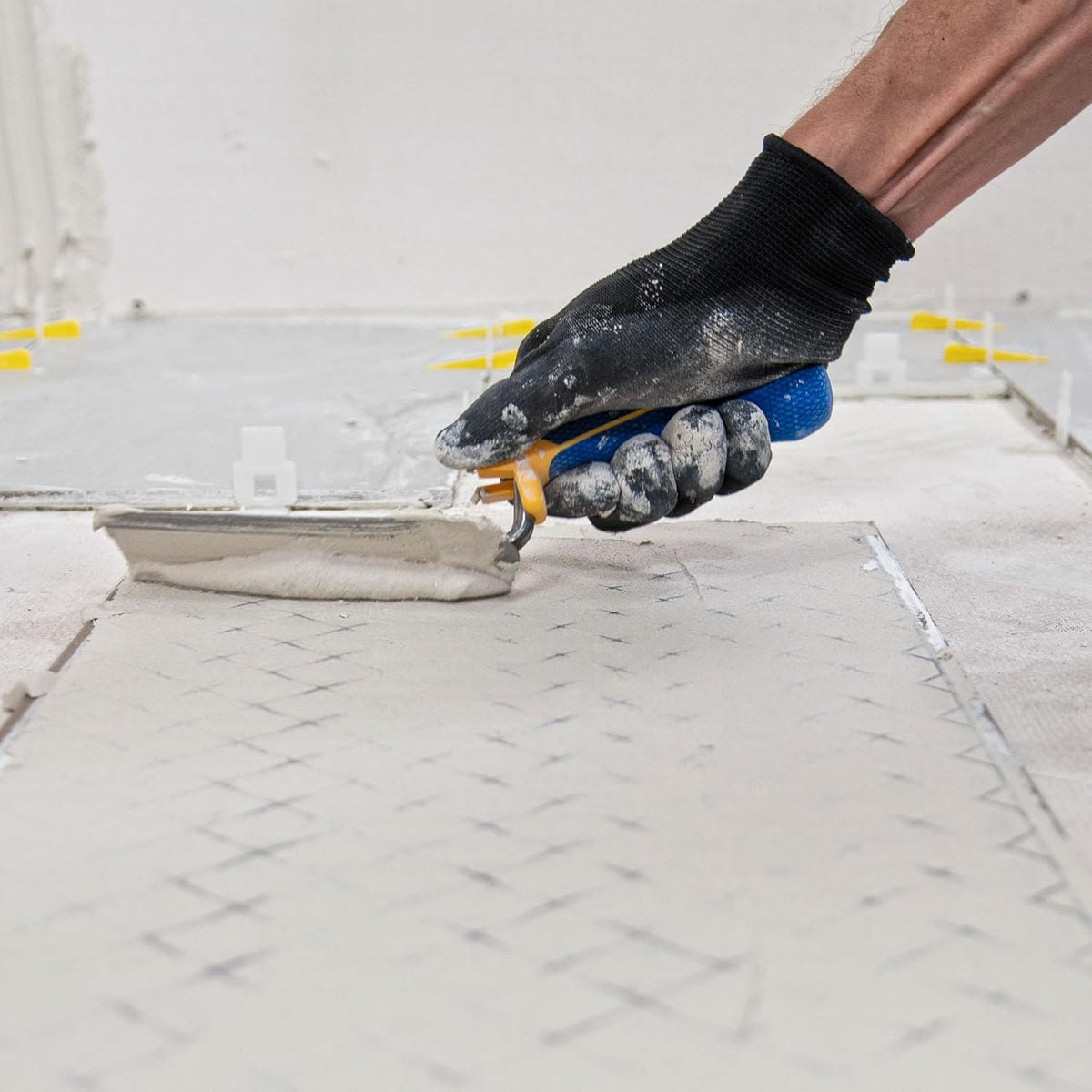 6 in. x 2 in. Comfort Grip Flat Margin Flooring Trowel with Bucket Hook, Silver (42112)