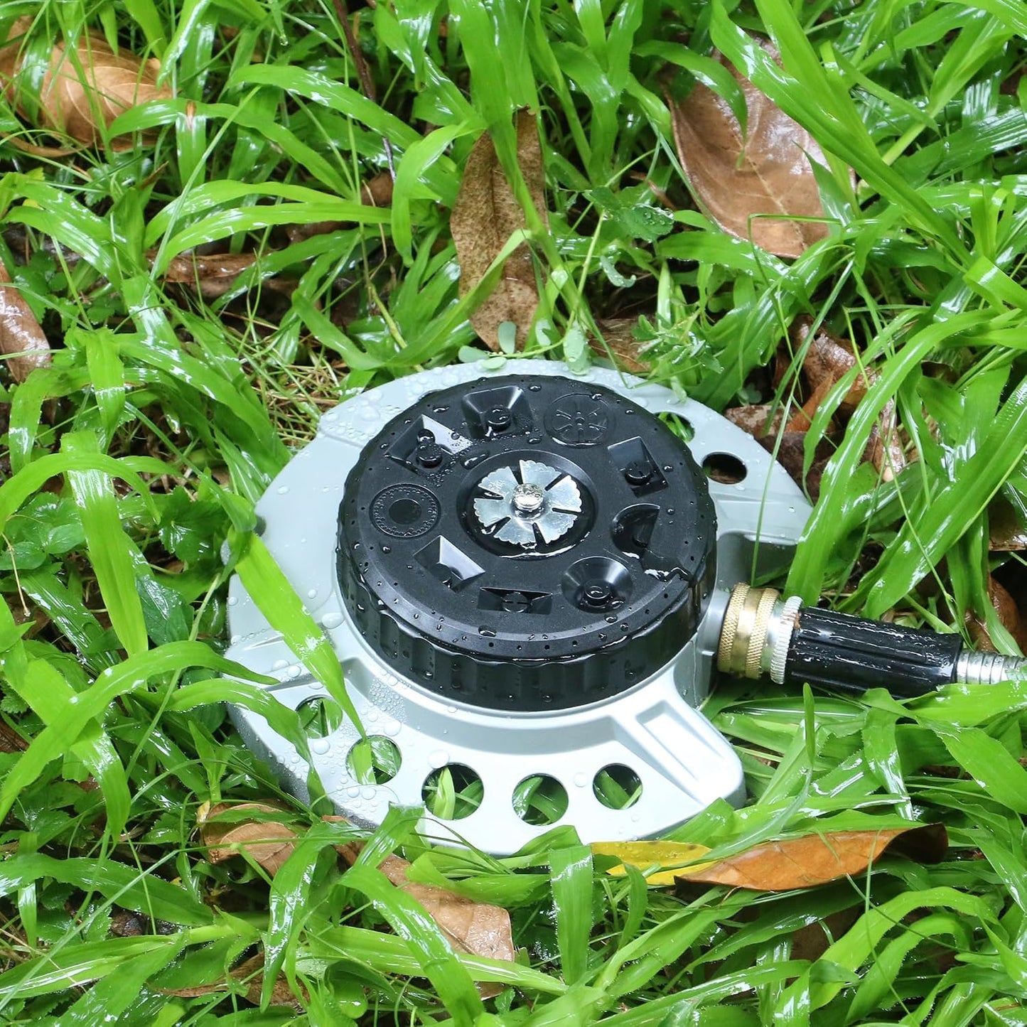 Turret Pattern Sprinkler on Metal Base, 9-Pattern Lawn Sprinkler