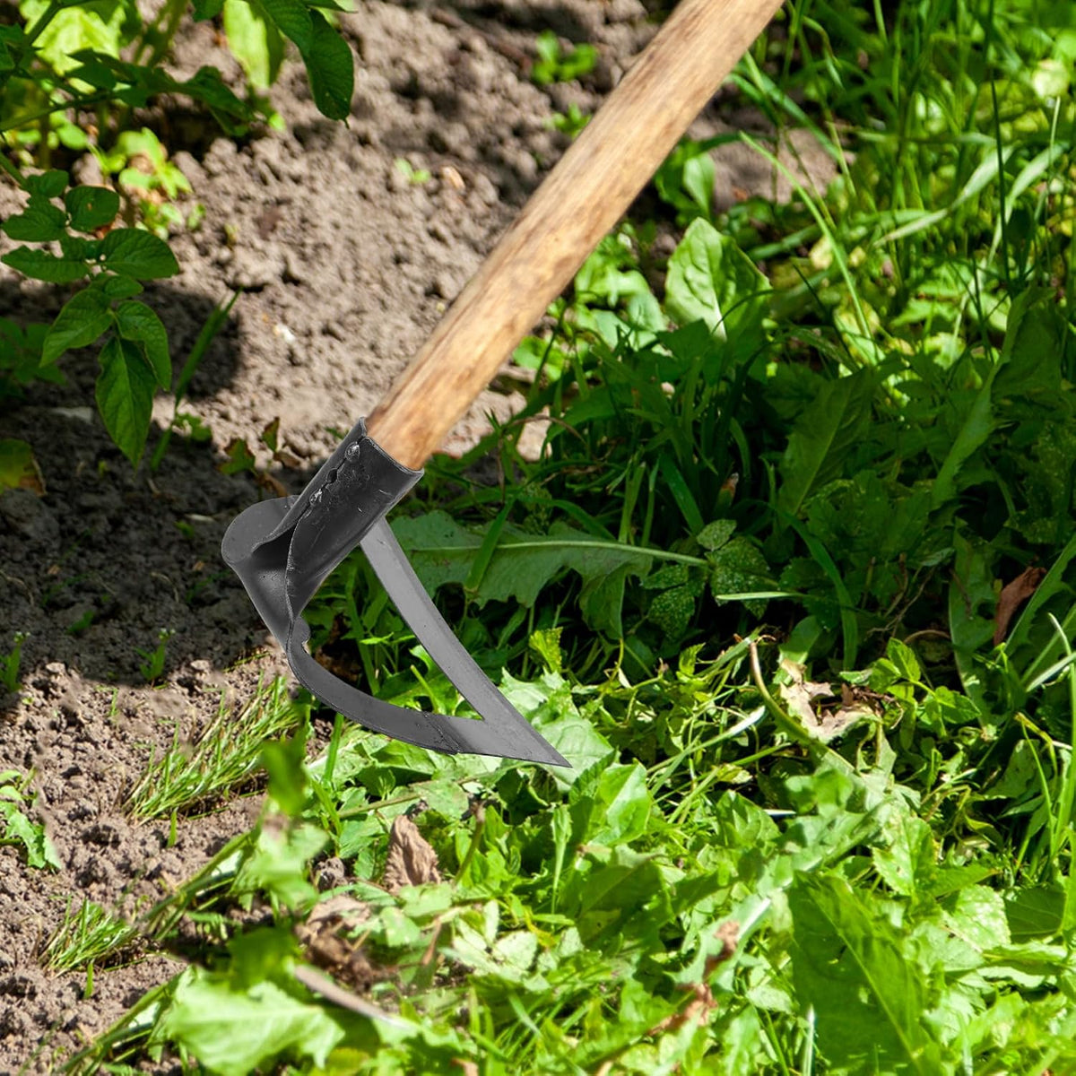 Hollow Hoe Garden Tool 8.38X6.69X4.80 Inch Heavy Duty Hand Tool for Weeding Soil Loosening Cultivating Backyard Gardening and Agriculture