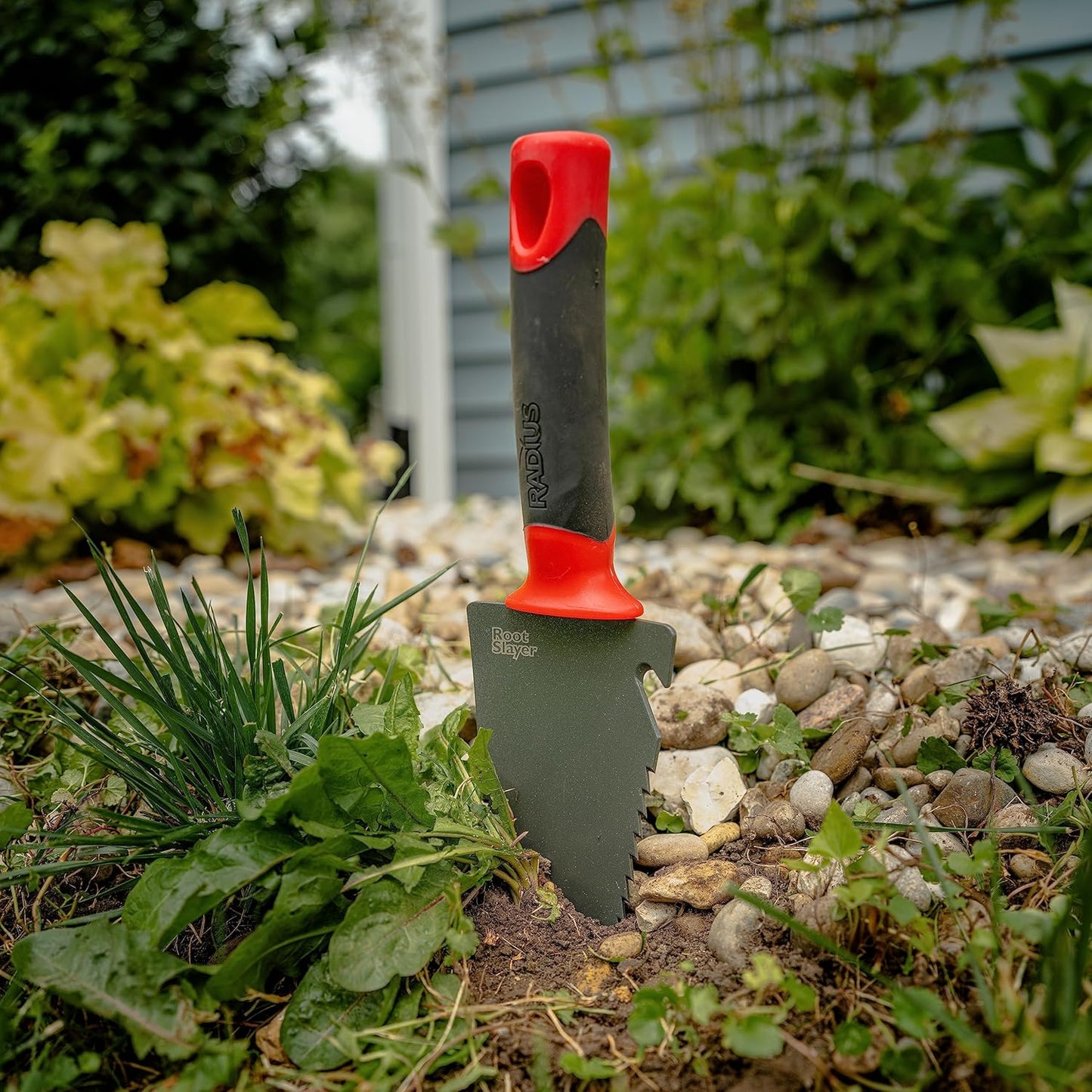 Root Slayer 16011 Heavy Duty Garden Trowel, Red
