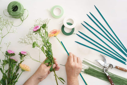 Plant Stakes 25Pcs,15IN Green Bamboo Sticks With25 Green Ties,Orchid Sticks