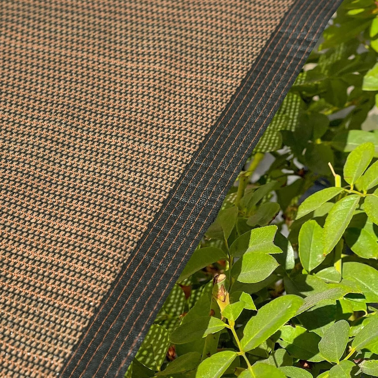 Shade Cloth for Garden 10 * 10FT, 70% Sunblock Mesh Tarp & Outdoor Sun Shade with Grommets, Sun Shade Outdoor Cover, Plant Covers Freeze Protection for Greenhouse, Kennel, Lawn, Patio Black