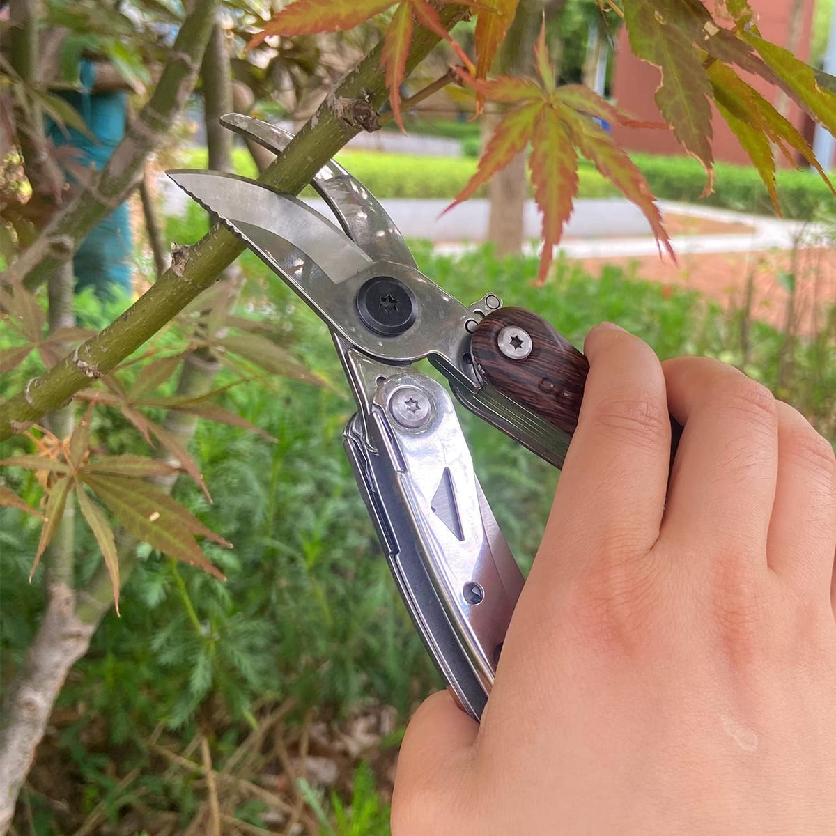 Pruning Shears, 7 in 1 Garden Pruners, Multitools Folding Gardening Shears, 8" Professional Garden Scissors, Garden Clippers, Garden Shears Pruning, Pruning Scissors